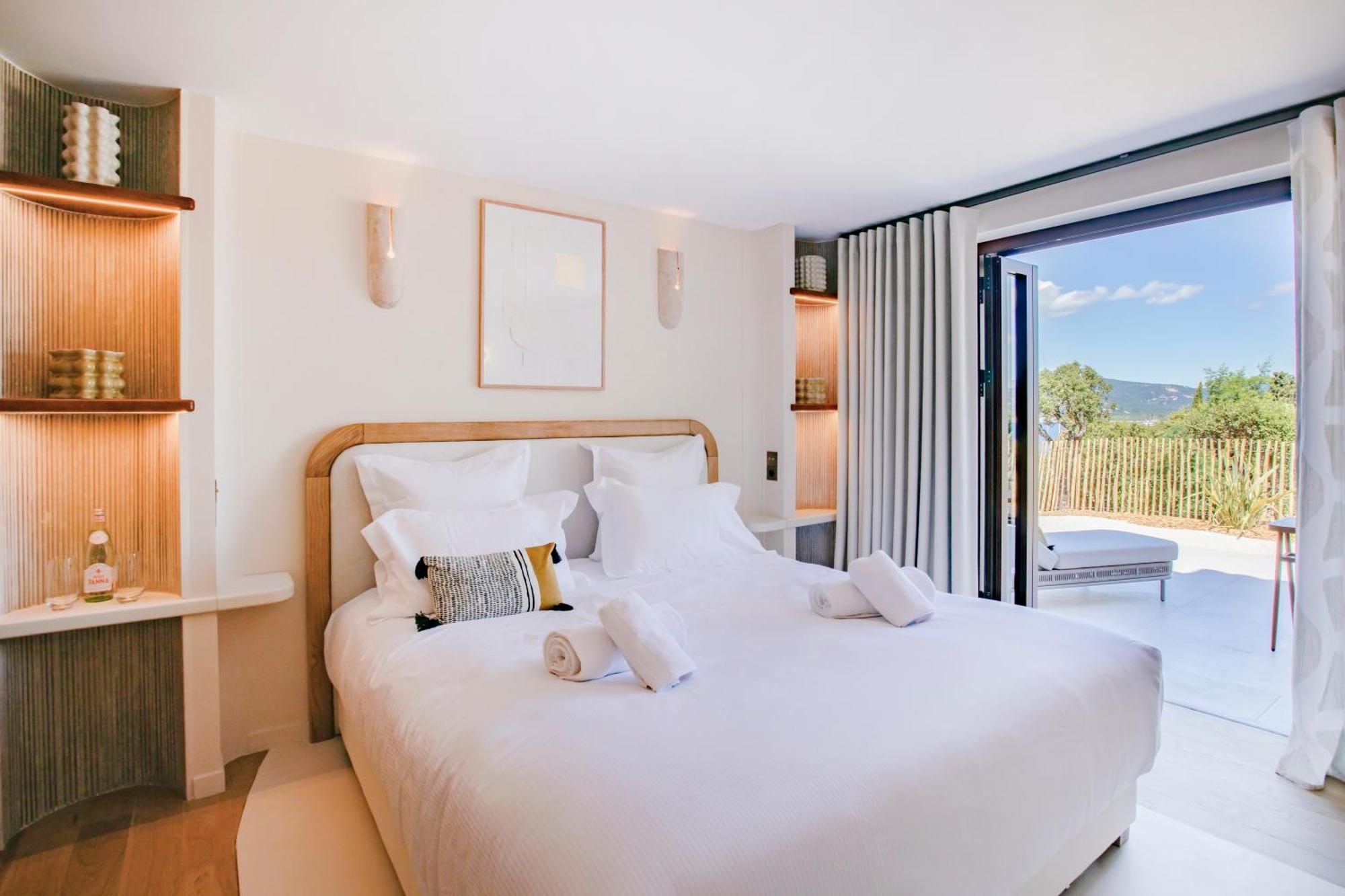 Tinah Saint-Tropez Hotel Exterior photo