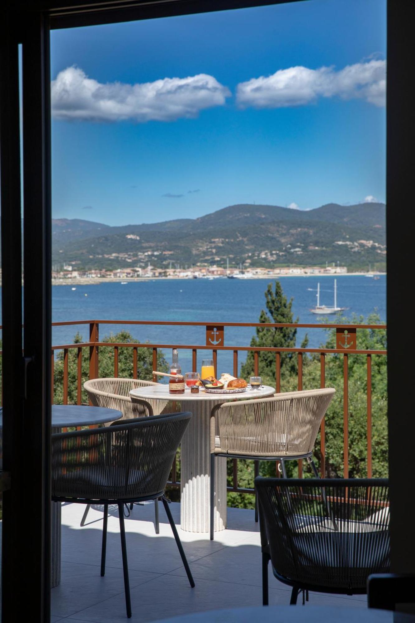 Tinah Saint-Tropez Hotel Exterior photo