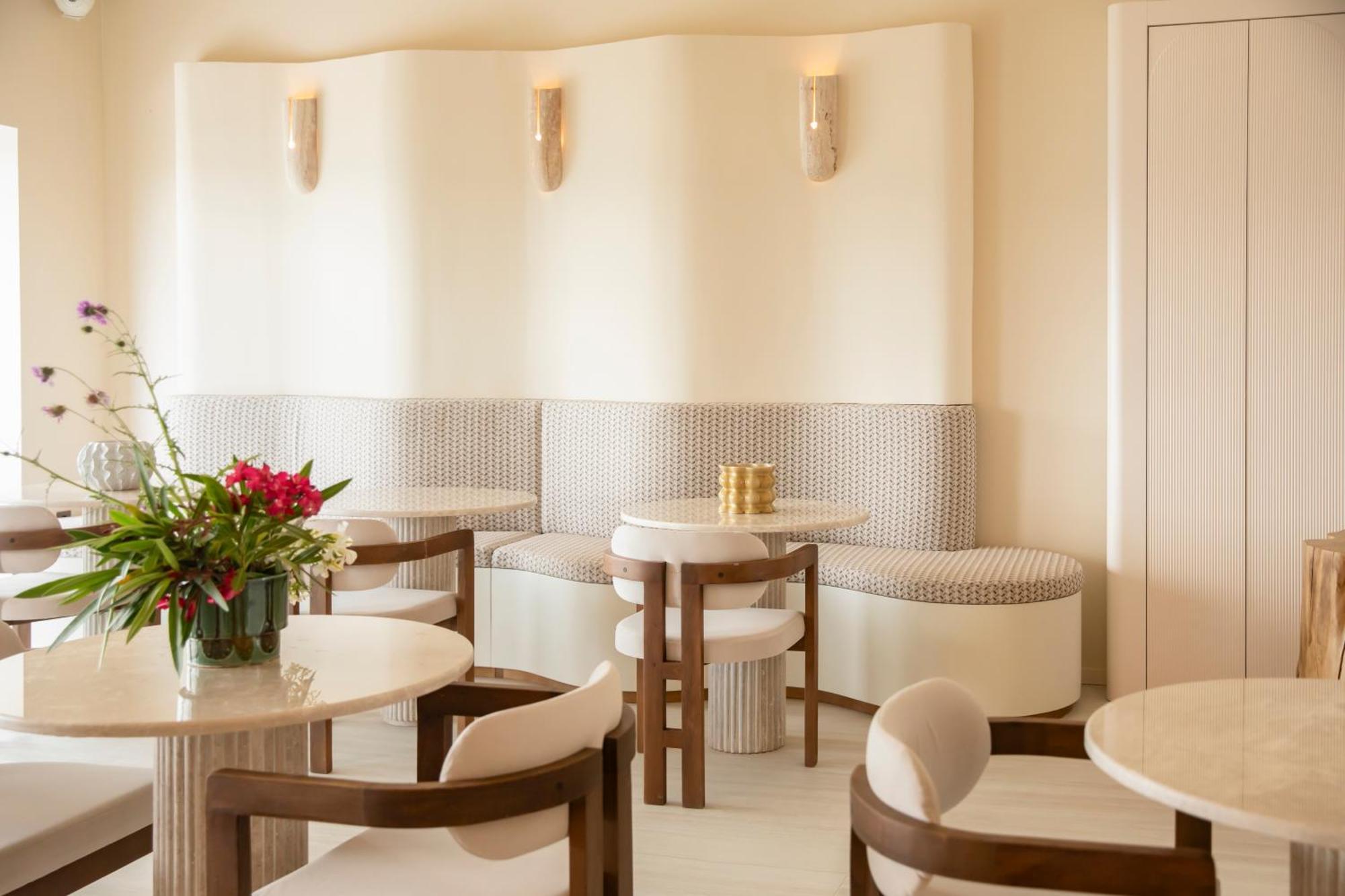 Tinah Saint-Tropez Hotel Exterior photo
